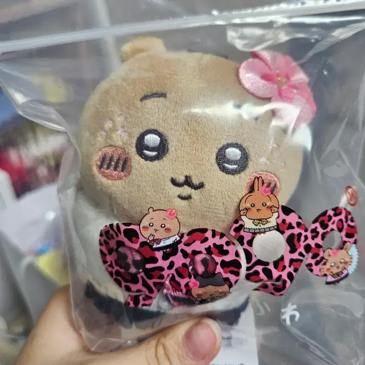 [BUNJANG] Gyaru Chiikawa &amp; Momonga Plush / 갸루 치이카와 + 모몽가