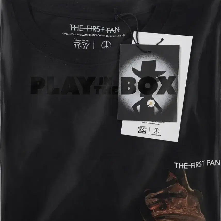 [BUNJANG] Peaceminusone x Toy Story Collaboration The First Print T-Shirt / 현물)피스마이너스원x토이스토리콜라보더퍼스트팬블랙티셔츠  지드래곤 지디 gd toystory