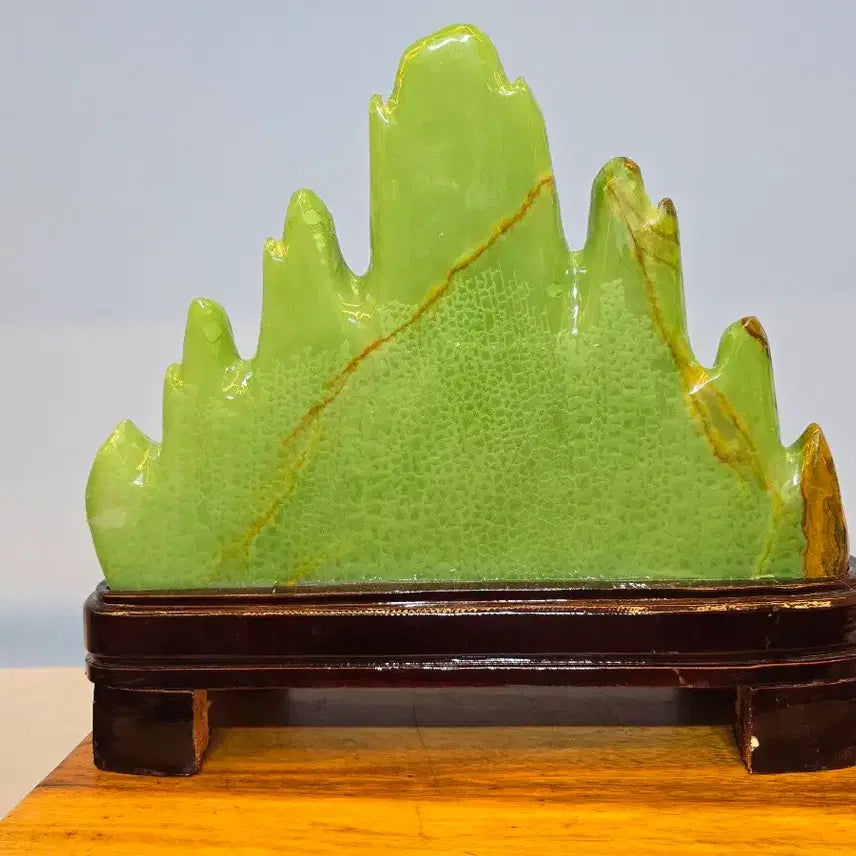[BUNJANG] Sansugyeong Jade Shaped Stone / 26071601 산수경 형상석 영롱한 옥 가공석 광물 수석 팝니다