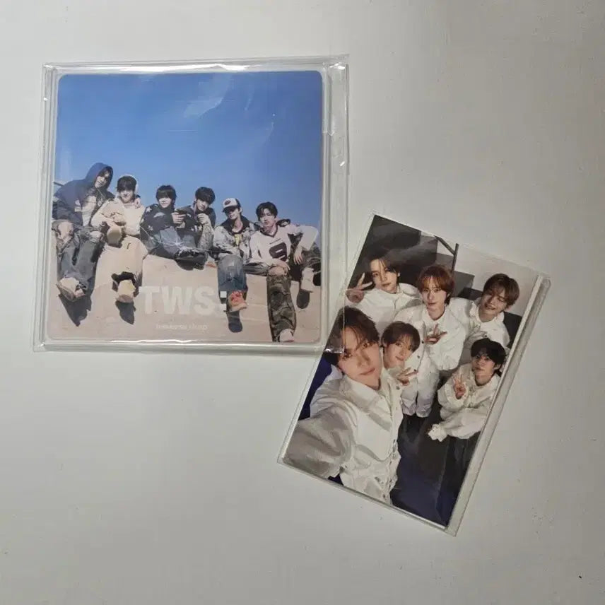 [BUNJANG] TWS Group Photocard Weverse Exclusive Acrylic &amp; Mini Plush Set / 투어스단체포카위버스특전아크릴&amp;미니하트플러쉬세트 tws