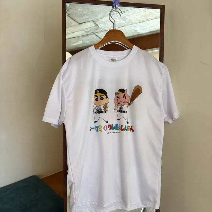[BUNJANG] Crayon Shin-chan SoftBank Hawks Collaboration T-Shirt / 짱구 소프트뱅크호크스  반팔티셔츠