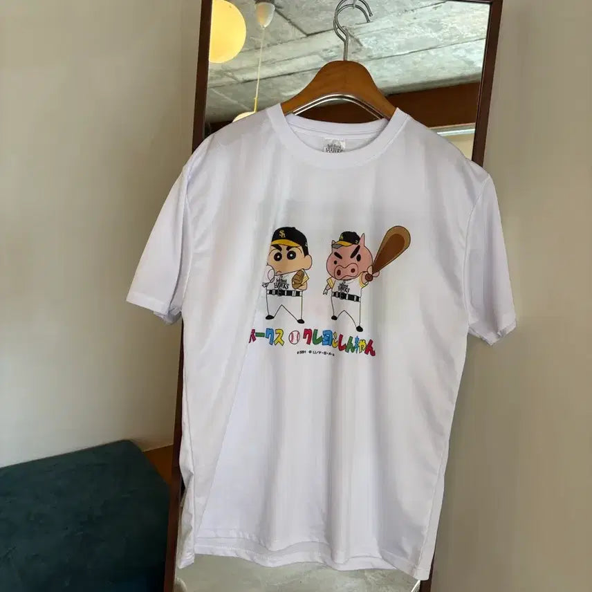 [BUNJANG] Crayon Shin-chan SoftBank Hawks Collaboration T-Shirt / 짱구 소프트뱅크호크스  반팔티셔츠