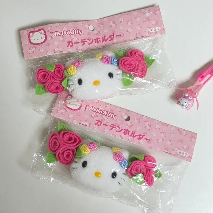 [BUNJANG] Classic Kitty Rose Kitty Curtain Holder with Kitty Doll / 고전키티 장미키티 로즈키티 커튼홀더 고전키티인형