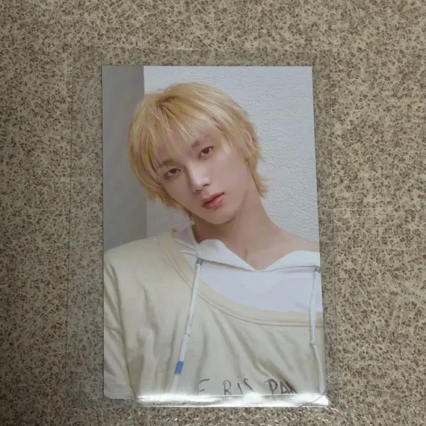 [BUNJANG] BOYNEXTDOOR Sungho Trousers Photocard / 보이넥스트도어 보넥도 성호 바지 포토카드 포카