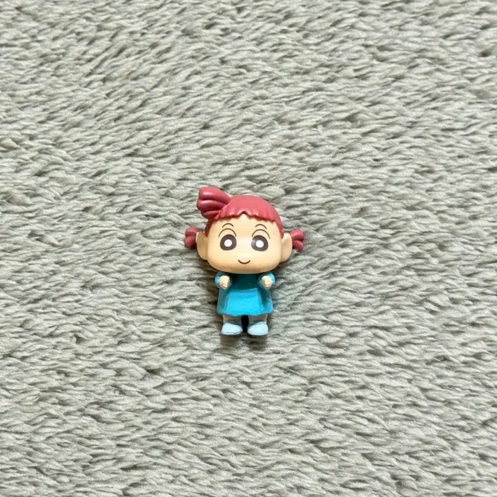 [BUNJANG] Crayon Shin-chan Yuri Figure / 짱구는못말려 유리 나란히 줄서요 나라분데스 가챠 피규어