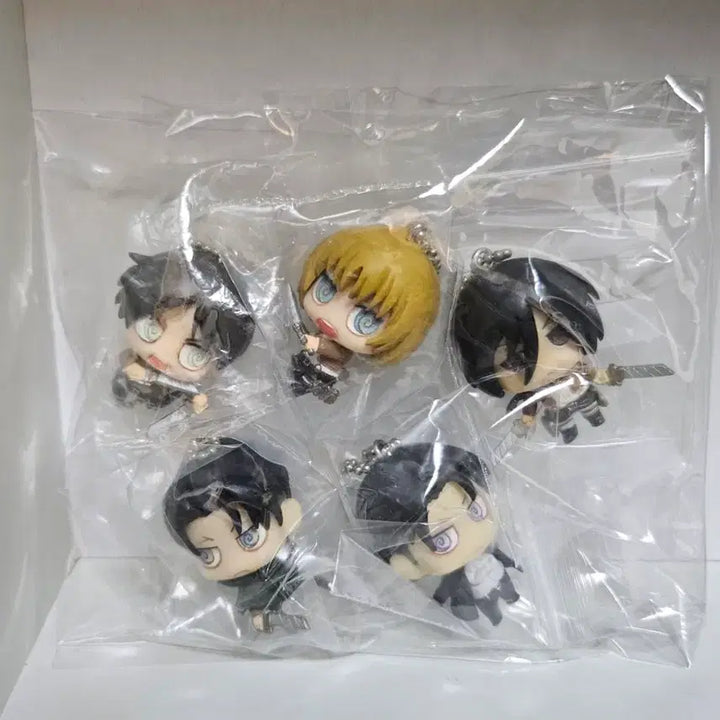 [BUNJANG] Attack on Titan Chimi Mascot Keyring Bundle Set (Levi, Eren, Mikasa, Armin) / 일괄) 진격의거인 치미 마스코트 카라코레 키링/ 리바이 에렌 미카사 아르민