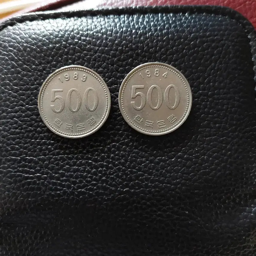 [BUNJANG] 1983-1984 Korean 500 Won Coin Bundle (52 Coins) / 1983 1984년 500원