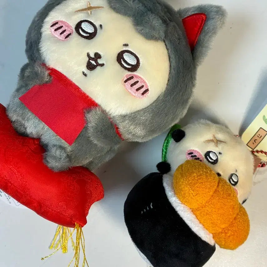 [BUNJANG] Chiikawa Rakkko Sushi Plush Charm / 치이카와 먼작귀 랏코 인형 키링 모구모구 우니 초밥