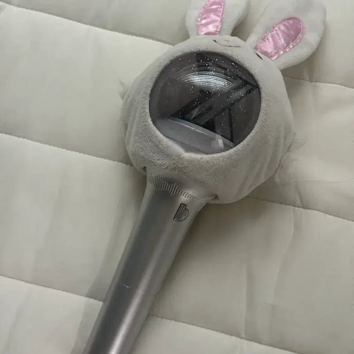 [BUNJANG] Xdinary Heroes Official Lightstick with Sanrio Rabbit Cover / 엑스디너리 히어로즈 엑디즈 응원봉