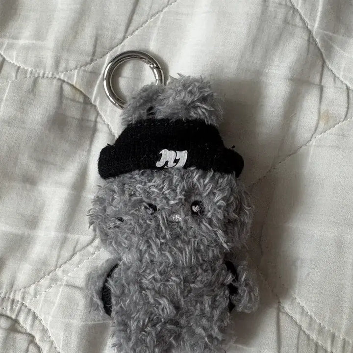 [BUNJANG] NewJeans Bunny House With Keyring / 뉴진스 버니니 하우스윗 인형키링