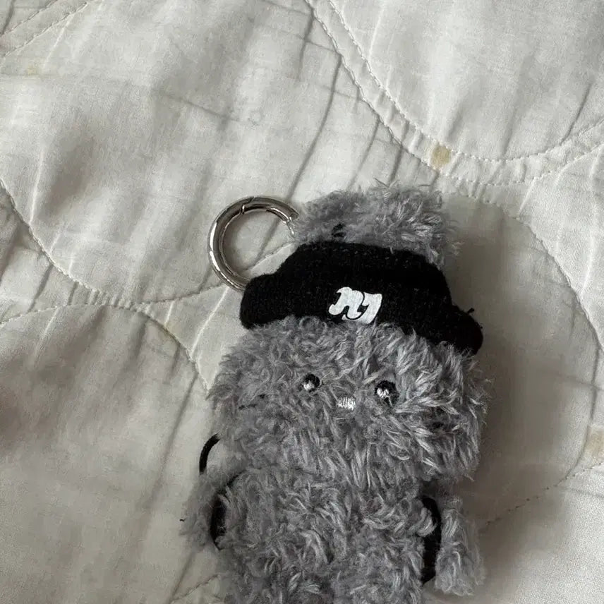 [BUNJANG] NewJeans Bunny House With Keyring / 뉴진스 버니니 하우스윗 인형키링