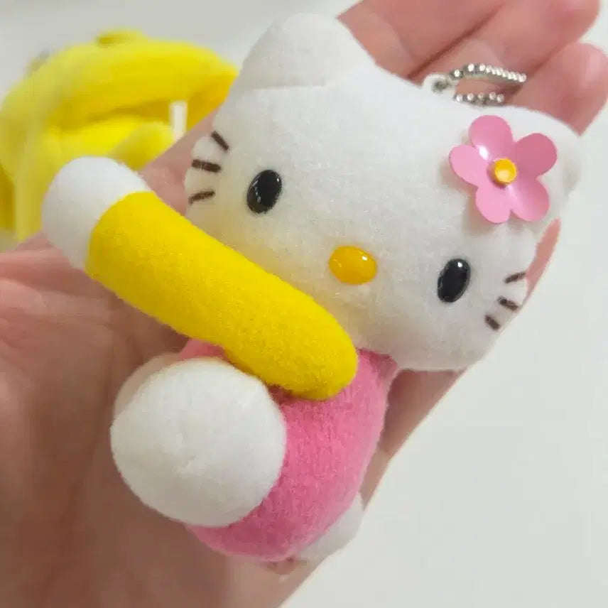 [BUNJANG] Vintage Hello Kitty &amp; Pompompurin "Hugging" Plush Charm / 고전키티 폼폼푸린 찍찍이 인형 키링 안아줘 인형 카오하나 키티