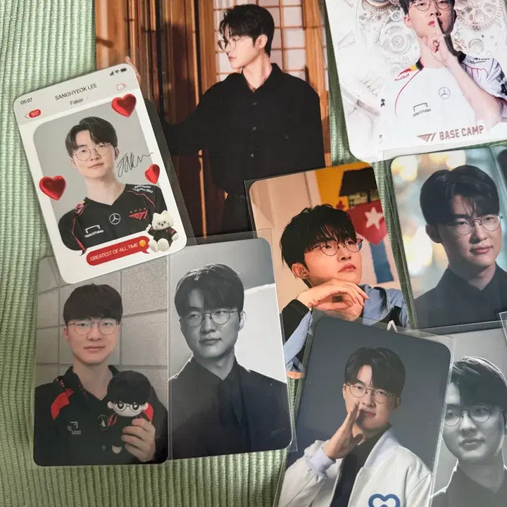 [BUNJANG] T1 Faker Photocard, Postcard, Coaster Bundle Set / T1 티원 페이커 포카 엽서 코스터 일괄판매 Faker