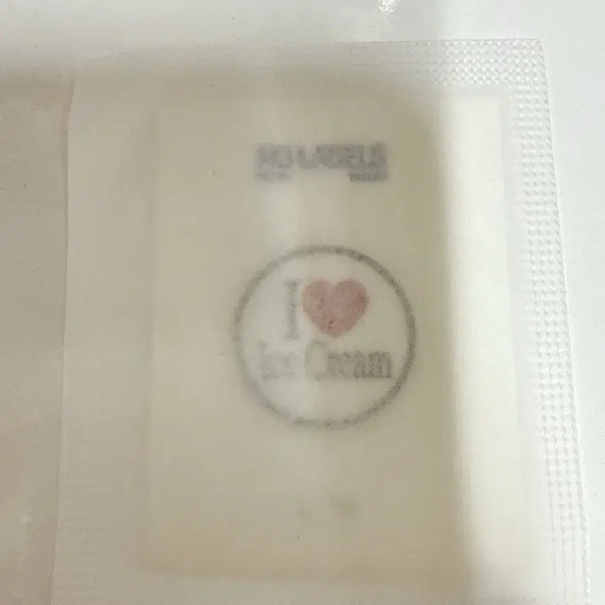 [BUNJANG] TXT Yeonjun Ice Cream Sticker &amp; Mini Photocard Bundle Set / 연준 아이스크림 스티커&amp;미니포카 일괄