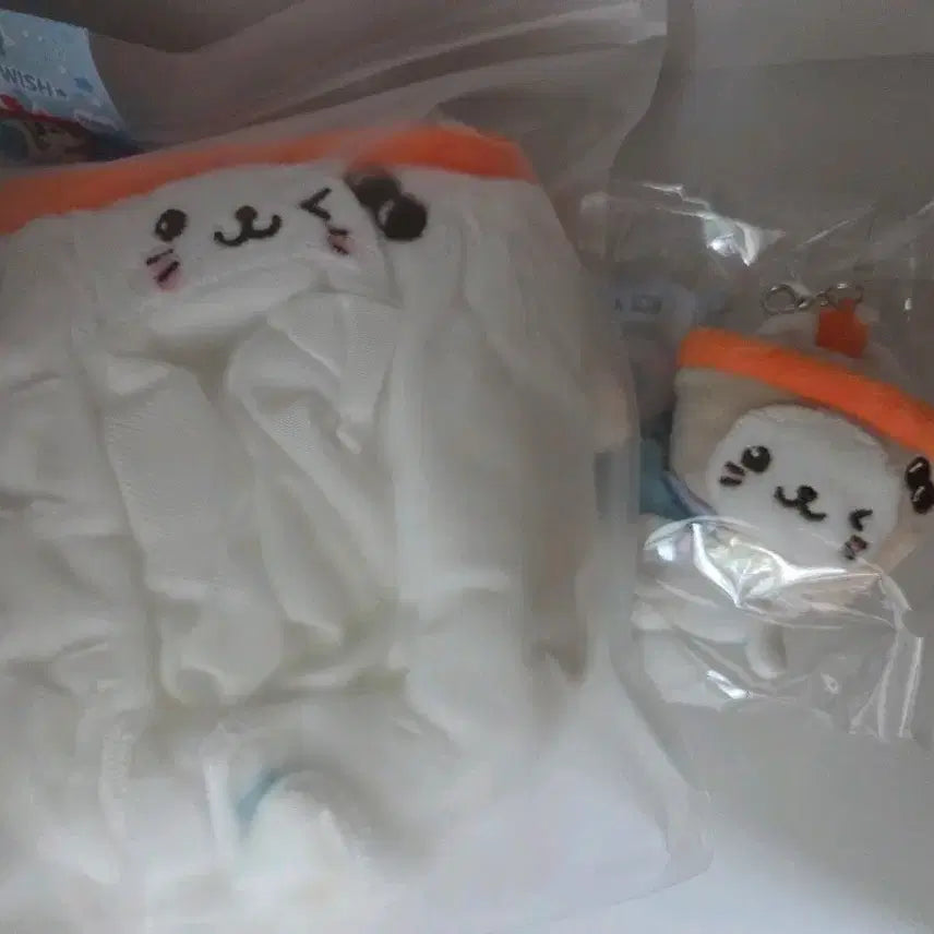 [BUNJANG] NCT WISH Bubble Cat Cape Mini Doll (Sealed) / NCT위시 미개봉 버블냥 케이프, 미니돌