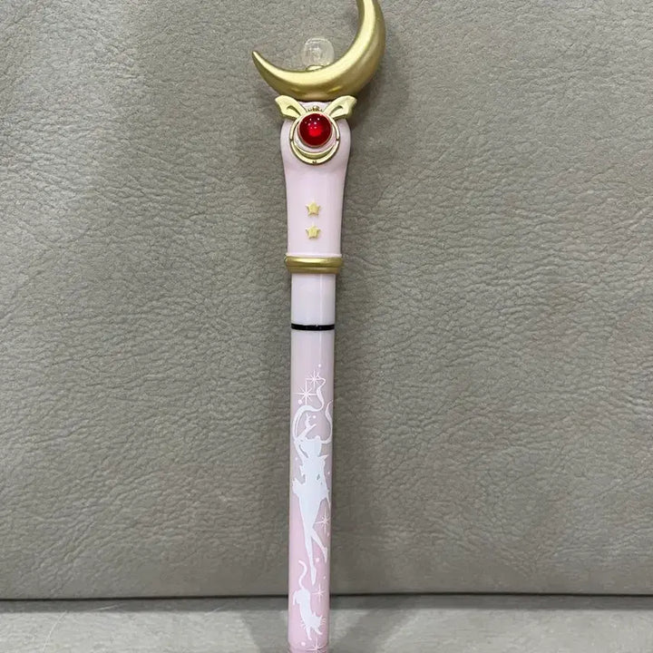[BUNJANG] Kiss Me x Sailor Moon Collaboration Eyeliner Figure / 키스미 세일러문 아이라이너