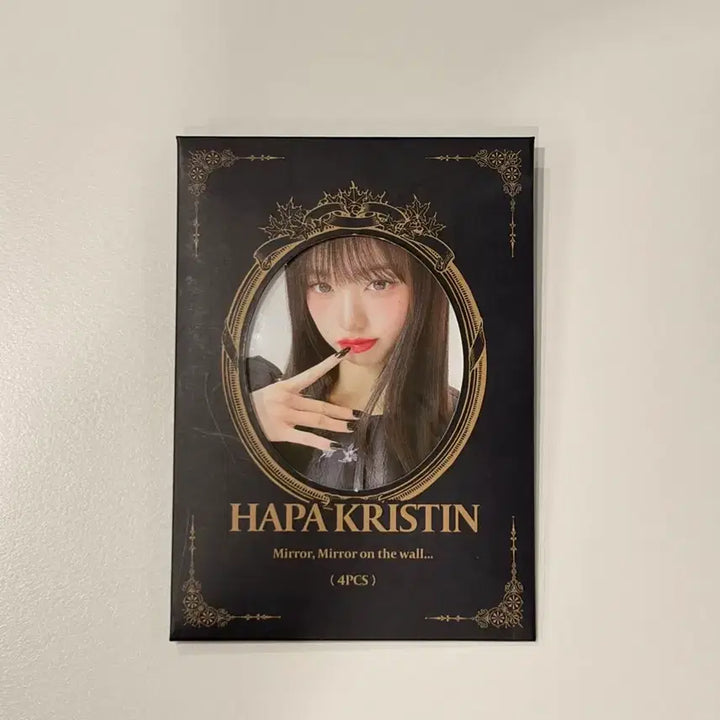[BUNJANG] Hapa Kristin Jang Wonyoung Photocard Set (4 types) + ID Photo Set (2 types) / 하파크리스틴 장원영 포카 4종 +증명사진 2종 새상품