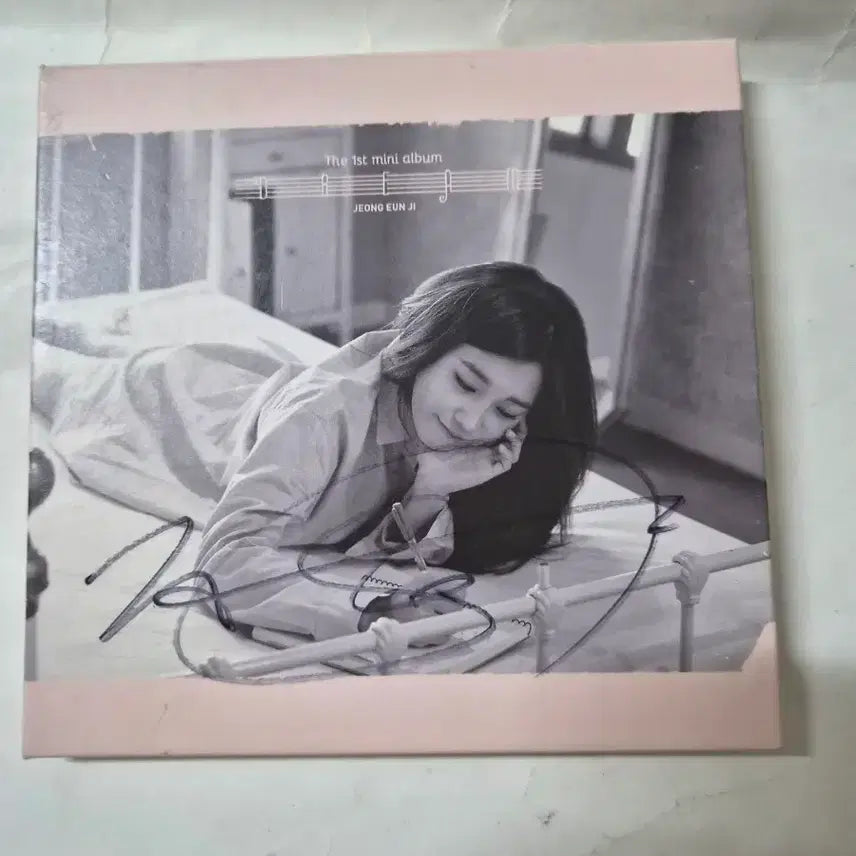 [BUNJANG] Jeong Eun Ji 1st Mini Album Autographed CD / 홍보용.비매)정은지 1집 미니앨범 친필 사인 앨범cd 깨끗합니다