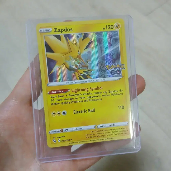 [BUNJANG] Pokemon Thunder Hologram Card North American Edition / [포켓몬]썬더 홀로그램카드 북미판