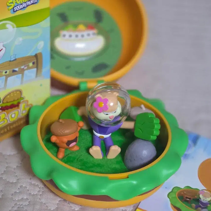 [BUNJANG] Pop Mart SpongeBob SquarePants Hamburger Patrick Star / 팝마트 스폰지밥 햄버거 다람이