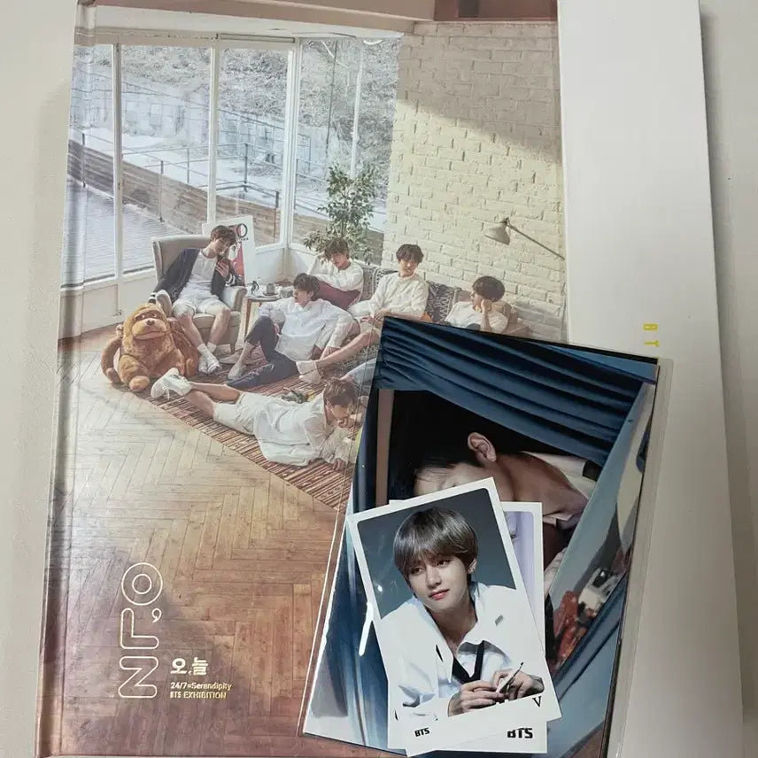 [BUNJANG] BTS Exhibition Photobook / 방탄소년단 bts 오늘 전시회 포토북