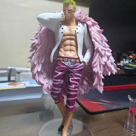 [BUNJANG] One Piece Ichiban Kuji Donquixote Doflamingo Figure / 원피스 제일복권 돈키호테 도플라밍고