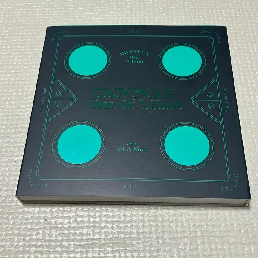 [BUNJANG] Monsta X Mini Album One Of A Kind VER.4 / 몬스타엑스 미니앨범 One Of A Kind VER.4