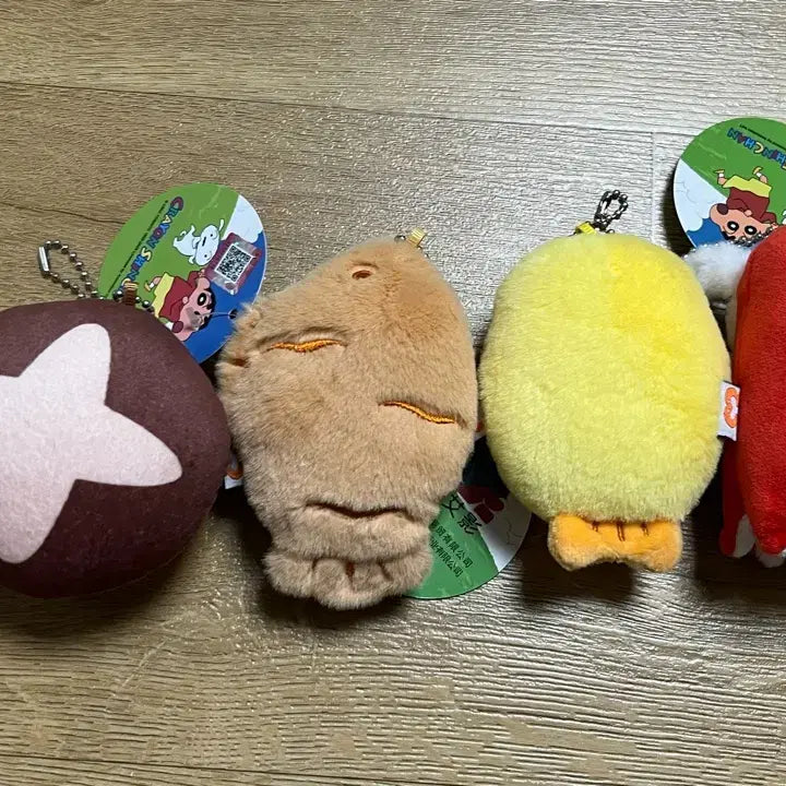 [BUNJANG] Crayon Shin-chan Character Mini Plush Keychain Set (4 Pieces) / 짱구 훈이 흰둥이 키링 4개 세트