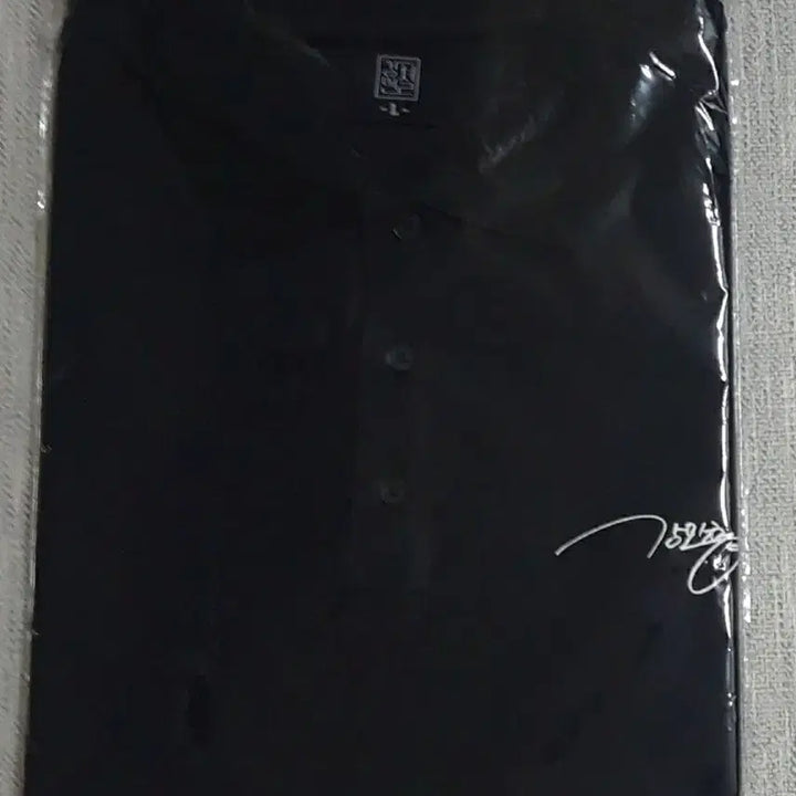 [BUNJANG] Kang Min Chul Kang Team Pique Polo T-Shirt (Size L) / [미개봉새상품] 강민철 강팀 카라티 티셔츠 굿즈