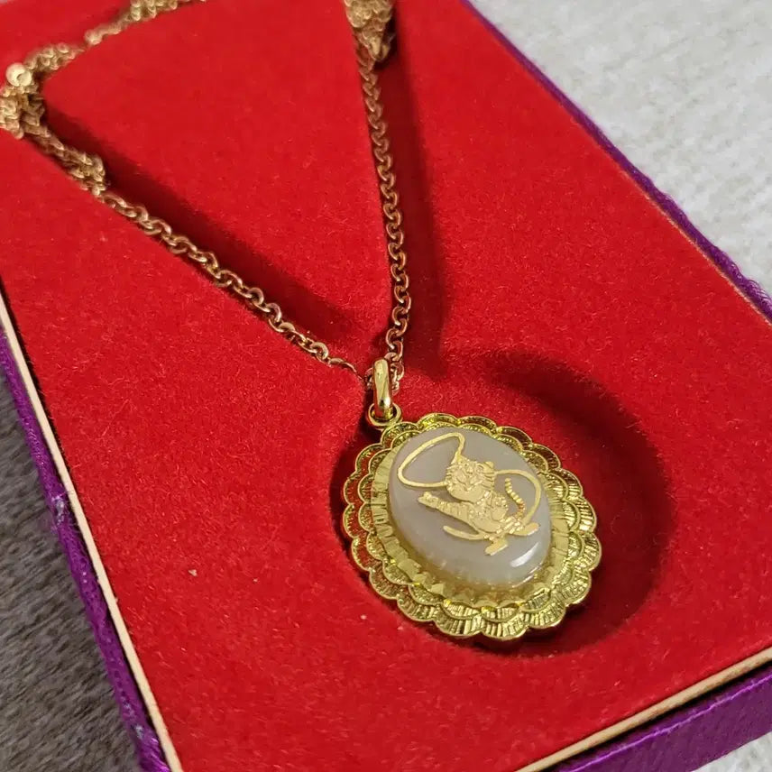[BUNJANG] 1988 Seoul Olympics Official Commemorative Necklace (with Case) / 1988 서울올림픽 공식 기념 목걸이(케이스 포함)