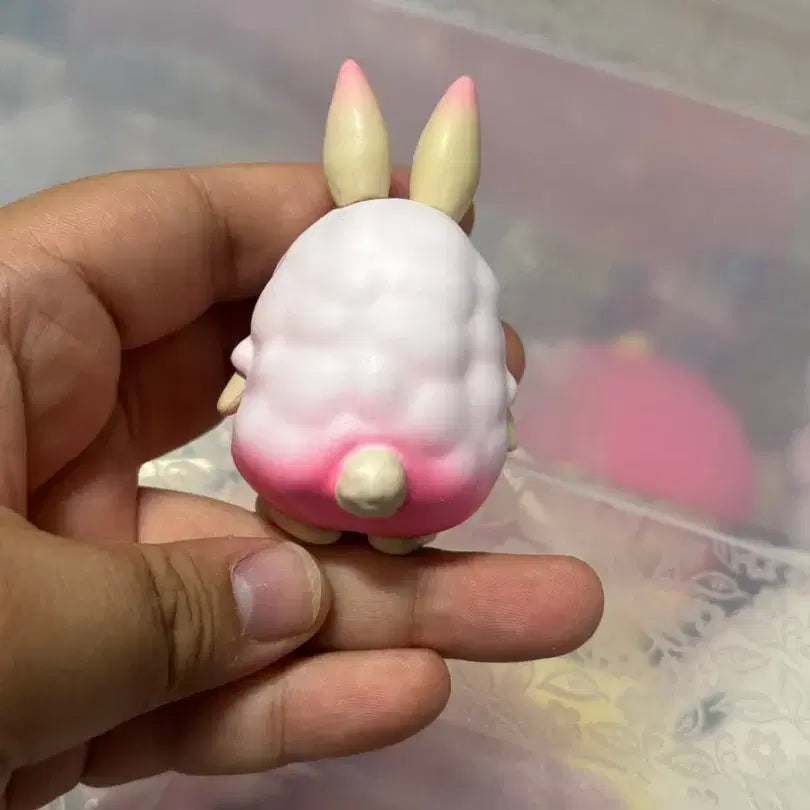 [BUNJANG] Rabbit Gacha Figure / 토끼 가챠 피규어