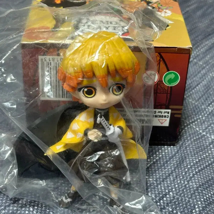 [BUNJANG] POP UP PARADE Demon Slayer Zenitsu Figure / POP PLAY 귀멸의칼날 젠이츠 피규어