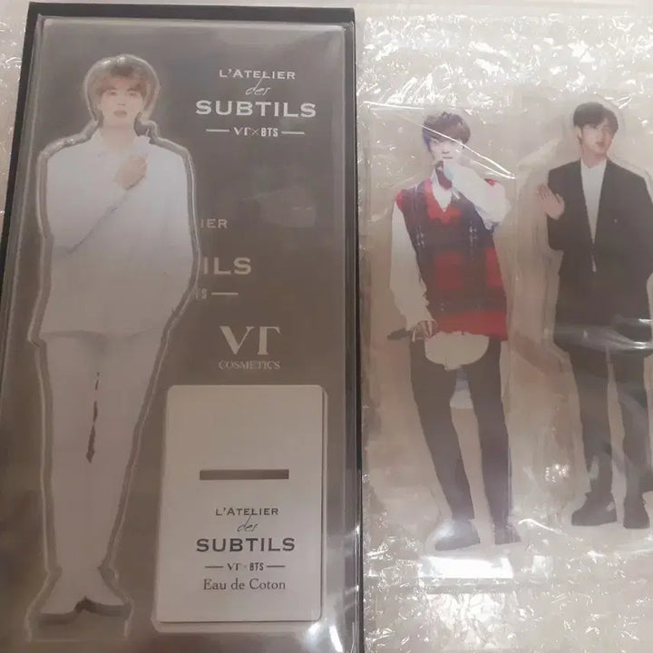 [BUNJANG] BTS Jin Acrylic Standee &amp; Bundle Set / BTS 진 아크릴스탠딩 및 일괄