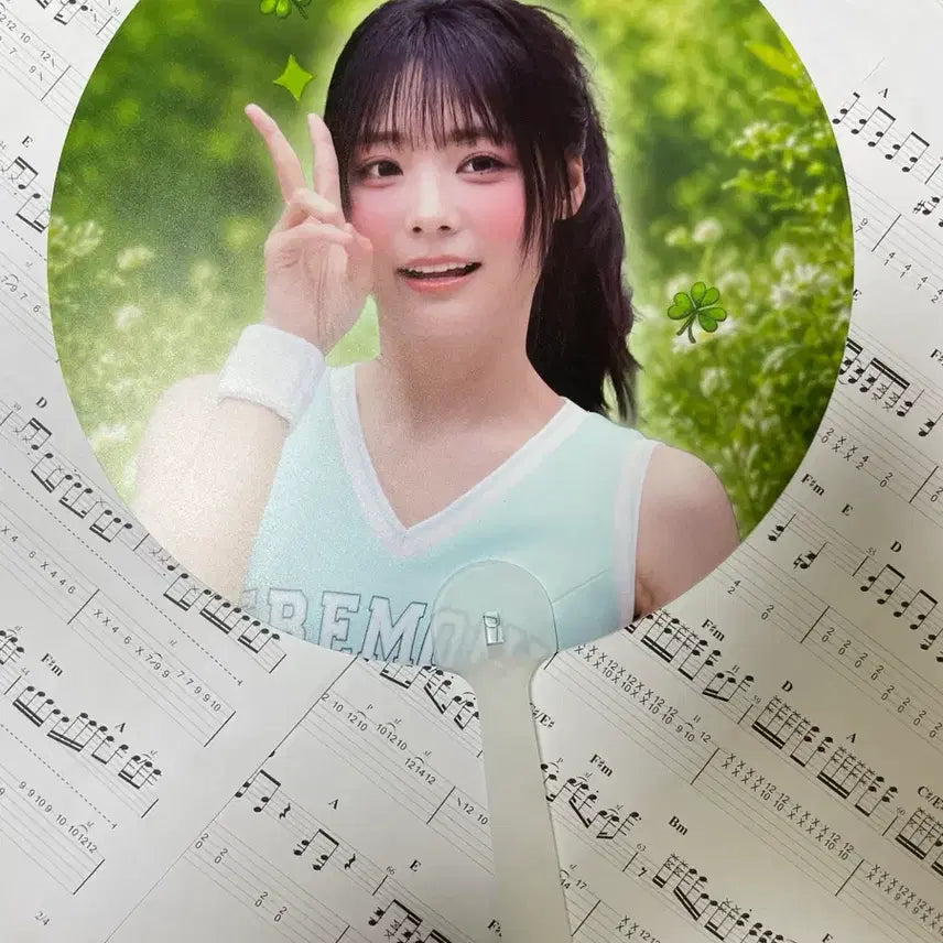 [BUNJANG] Qwer Seyeon Fan / Qwer 시연 부채