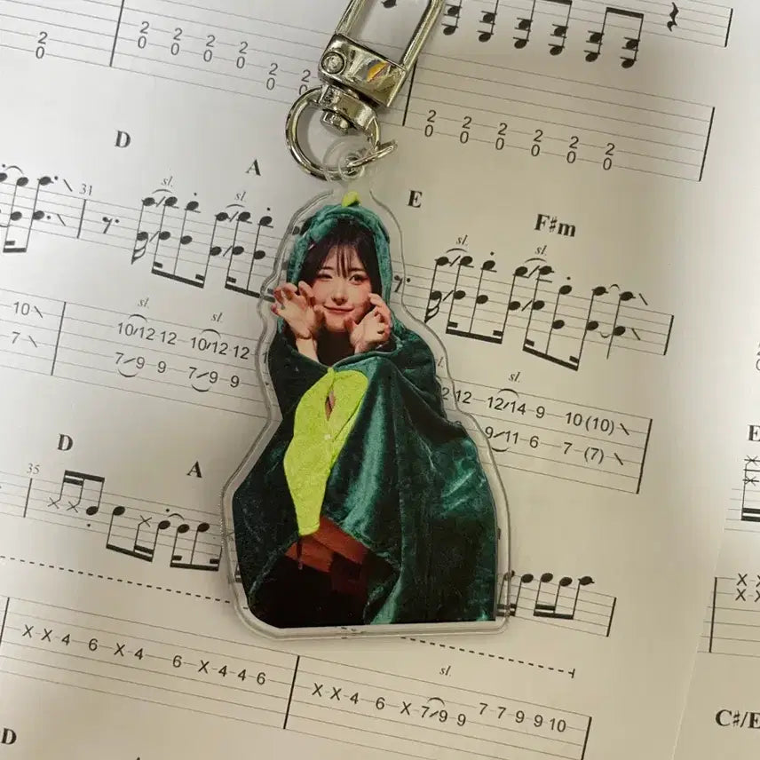 [BUNJANG] Qwer Hina Keyring / Qwer 히나 키링