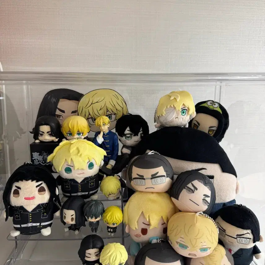 [BUNJANG] Tokyo Revengers Chifuyu Matsuno Plush Doll &amp; Merchandise Bundle / 도리벤 바지 가리벤 마메메이토 치후유 누이 등 굿즈일괄