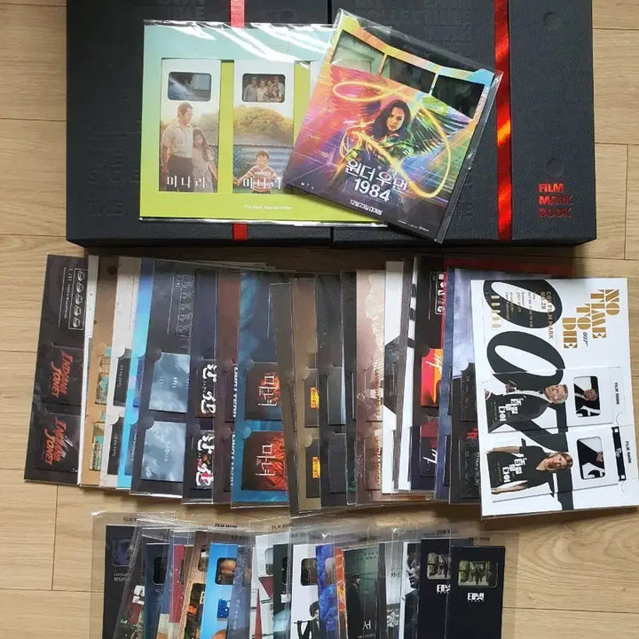 [BUNJANG] CGV Exclusive Film Mark &amp; Film Mark Book Bundle Set / CGV 특전 영화 굿즈 필름마크, 필름마크북 일괄