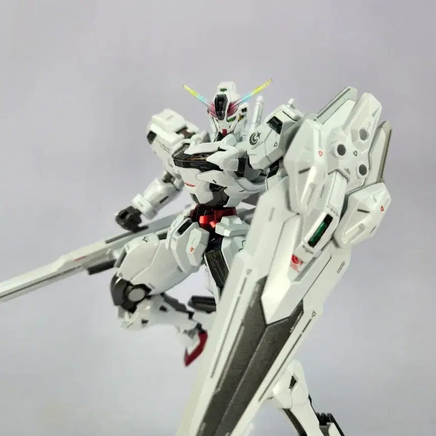 [BUNJANG] HG Calibarn Gundam Custom Painted Model Kit / hg 건담 캘리번 도색작