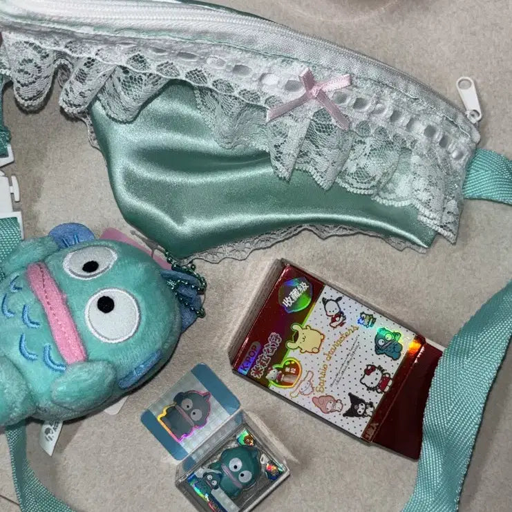 [BUNJANG] Mint Panty Pouch Gacha Set with Hangyeodong Keyring &amp; Rice Grain Figure / (3종세트) 민트 팬티 파우치 빤쓰파우치 가챠 + 한교동 키링 , 쌀알피규어