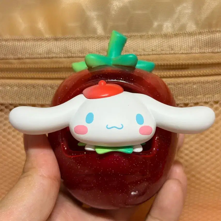 [BUNJANG] Sanrio Cinnamoroll Strawberry Figure / 산리오 시나모롤 딸기 피규어