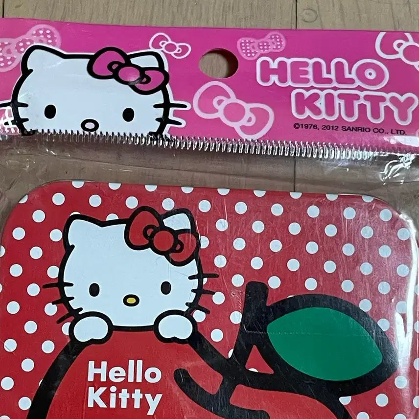 [BUNJANG] Vintage Hello Kitty Tin Case / 헬로키티 고전 틴케이스
