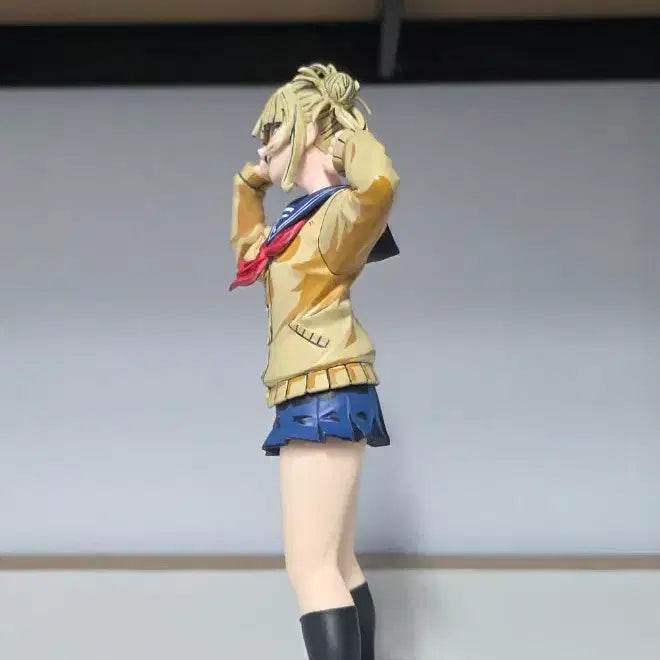 [BUNJANG] My Hero Academia Himiko Toga 2D Cel-Shaded Custom Repaint Figure / 나의 히어로 아카데미아 토가 히미코 2D도색 커스텀 리페인트 피규어