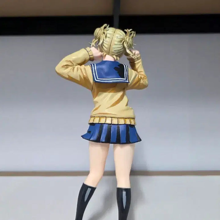 [BUNJANG] My Hero Academia Himiko Toga 2D Cel-Shaded Custom Repaint Figure / 나의 히어로 아카데미아 토가 히미코 2D도색 커스텀 리페인트 피규어