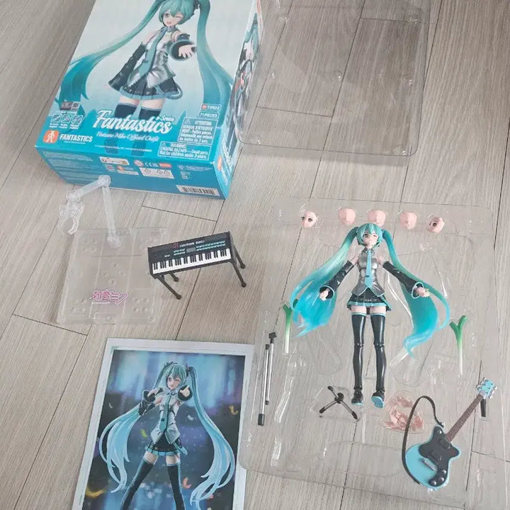 [BUNJANG] Blooky Hatsune Miku Figure / 블로키 하츠네미쿠