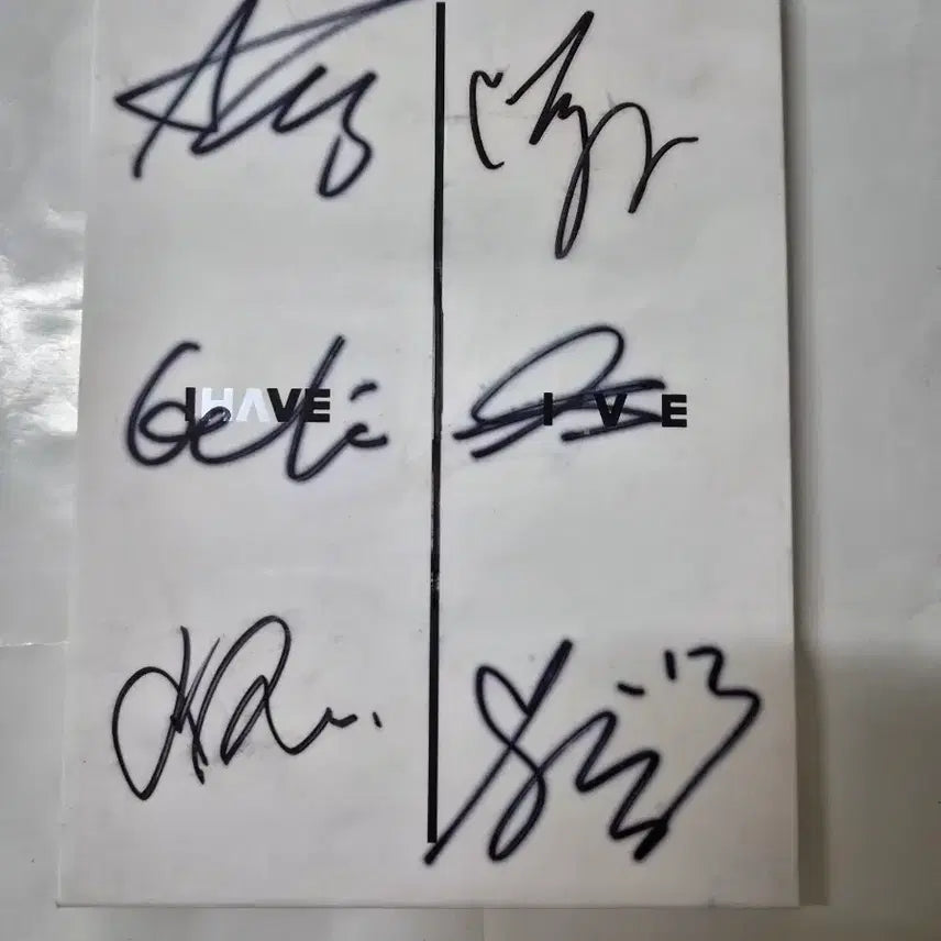 [BUNJANG] IVE Full Member Signed CD / 아이브 전원싸인 cd 올려봅니다 깨끗합니다