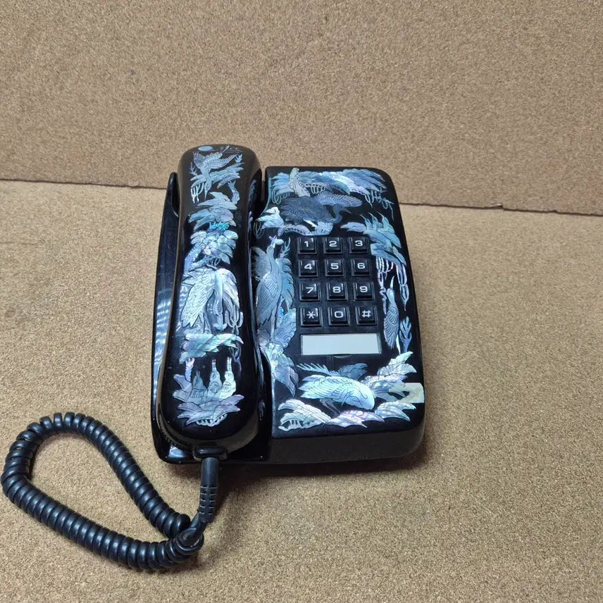 [BUNJANG] Gold Star Mother of Pearl Rotary Phone / 금성 자개 전화기 쎄일