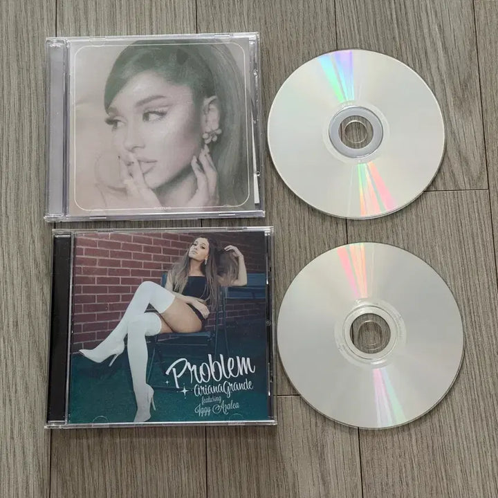 [BUNJANG] Ariana Grande Pop Music CD Album Bundle Set / 아리아나 그란데 Ariana Grande 팝송 음악 CD 앨범 일괄 판매 합니다