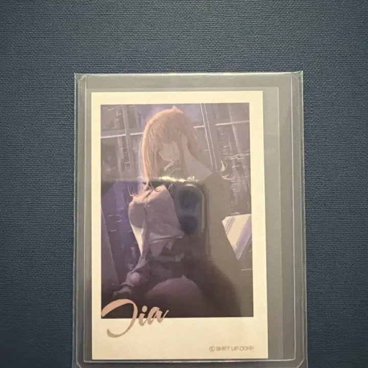 [BUNJANG] Nike Chocolate Photocard Tia / 니케 초콜릿 포토카드 티아