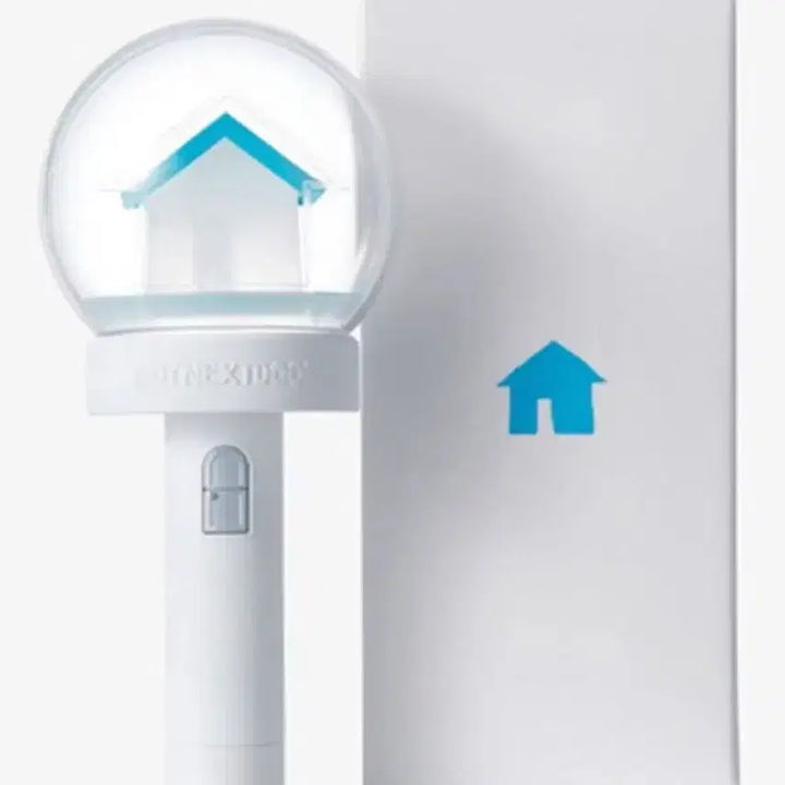 [BUNJANG] BOYNEXTDOOR Official Lightstick Wonder Stick Photocard Set / 보넥도 응원봉 원더스틱 양도 + 포카포함