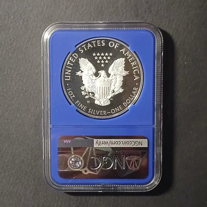 [BUNJANG] 2018-W Blue Label Proof Silver Eagle Dollar Coin PF70 UCAM First Day of Issue / (특가) "발행 첫날" 미국 2018-W 블루라벨 프루프 실버이글 은화 PF70UCAM